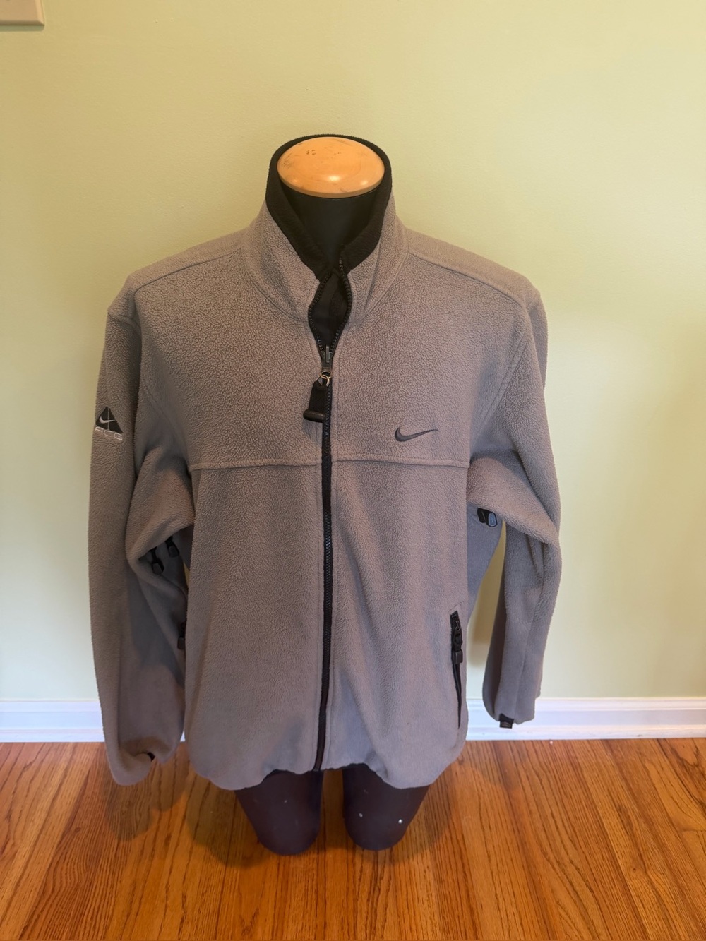 Vintage Mens Nike ACG Gray Fleece Jacket Size Large